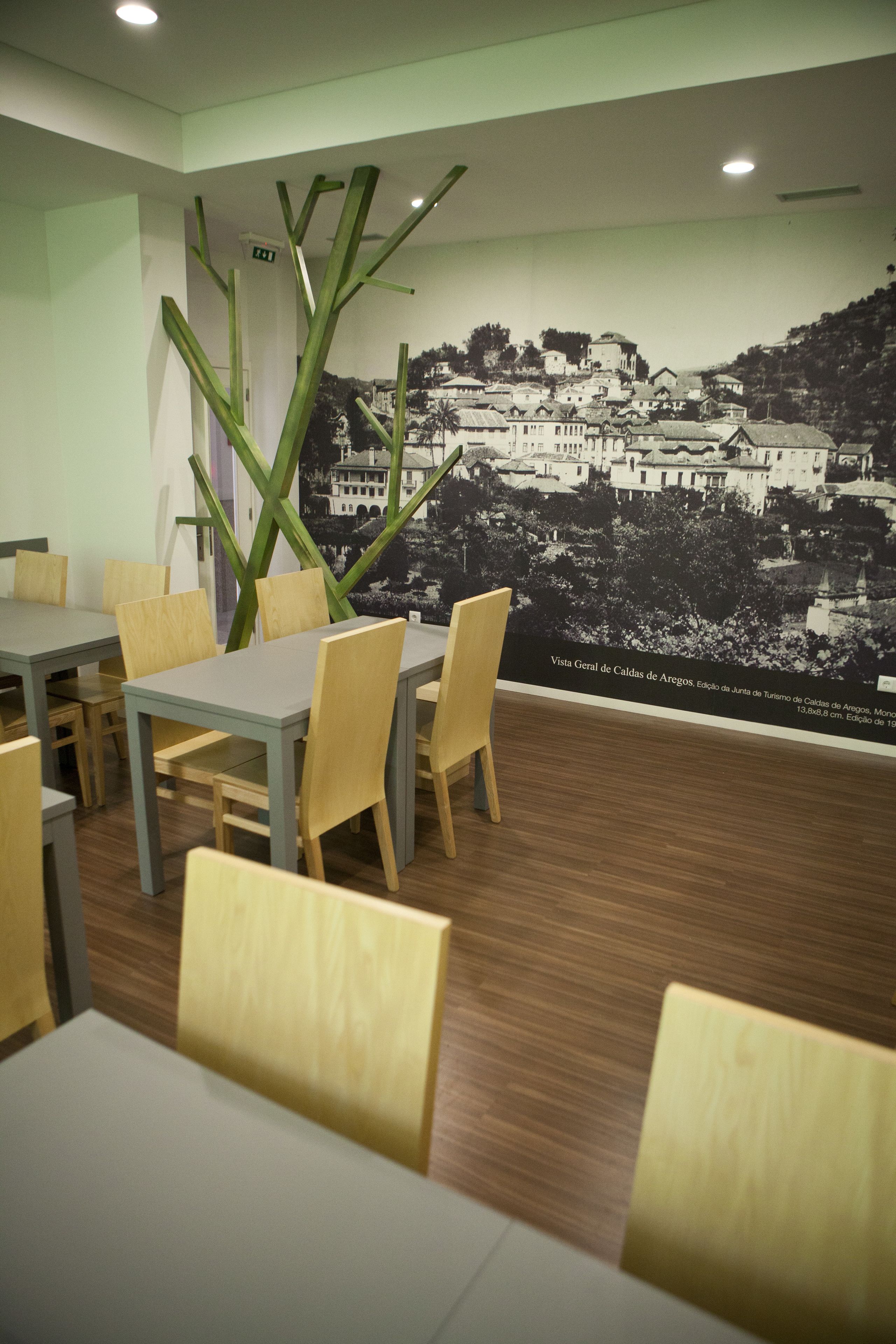 daily buffet breakfast (eur 6 per person)