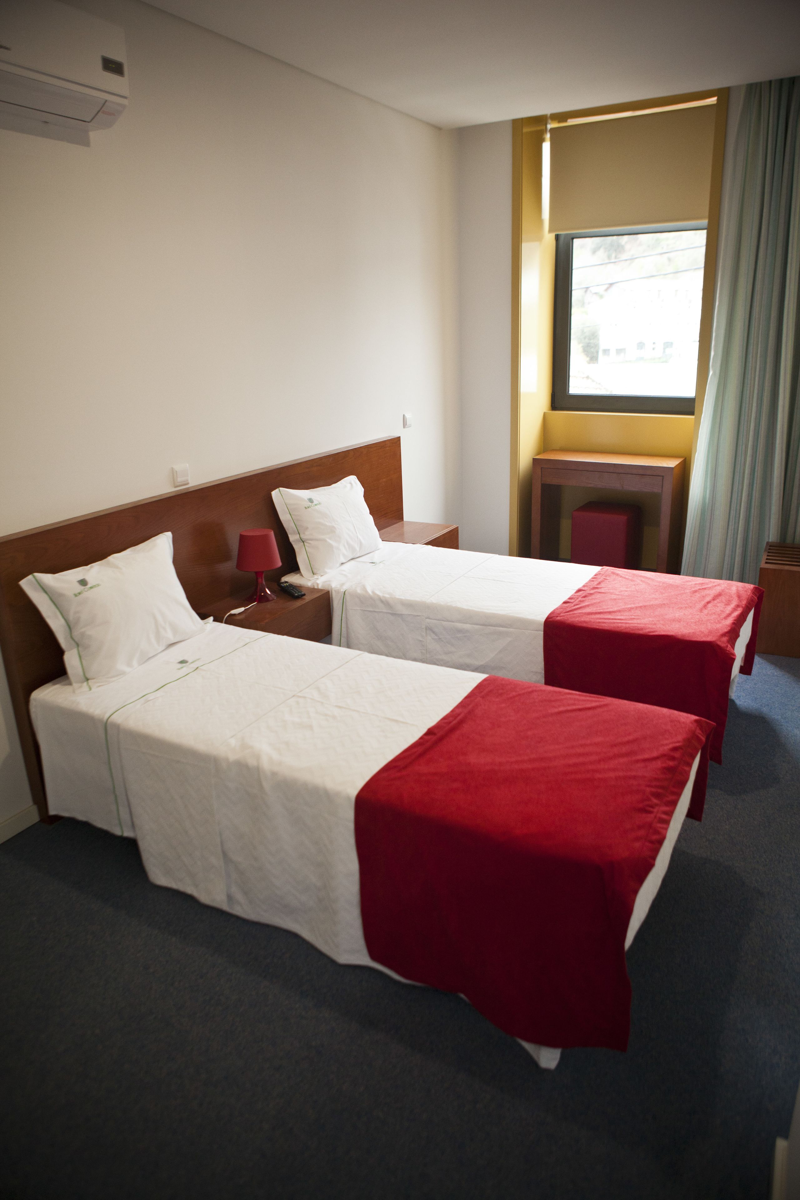 double or twin room | rollaway beds, free wifi, bed sheets