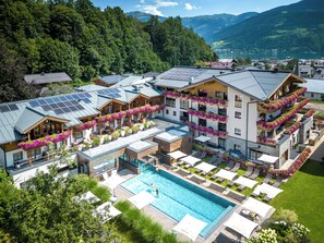 Front of property - Hotel Stadt Wien (Zell am See)