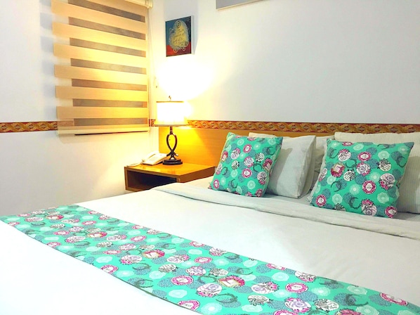 Escritorio y wifi gratis