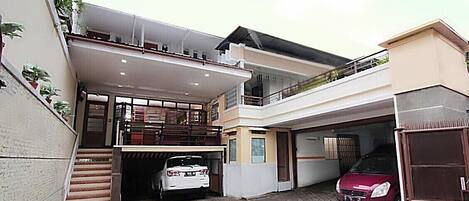 Façade de l’hébergement