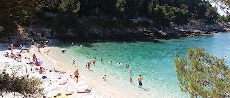 Italienske Frette-laken, sengetøy av topp kvalitet og minibar