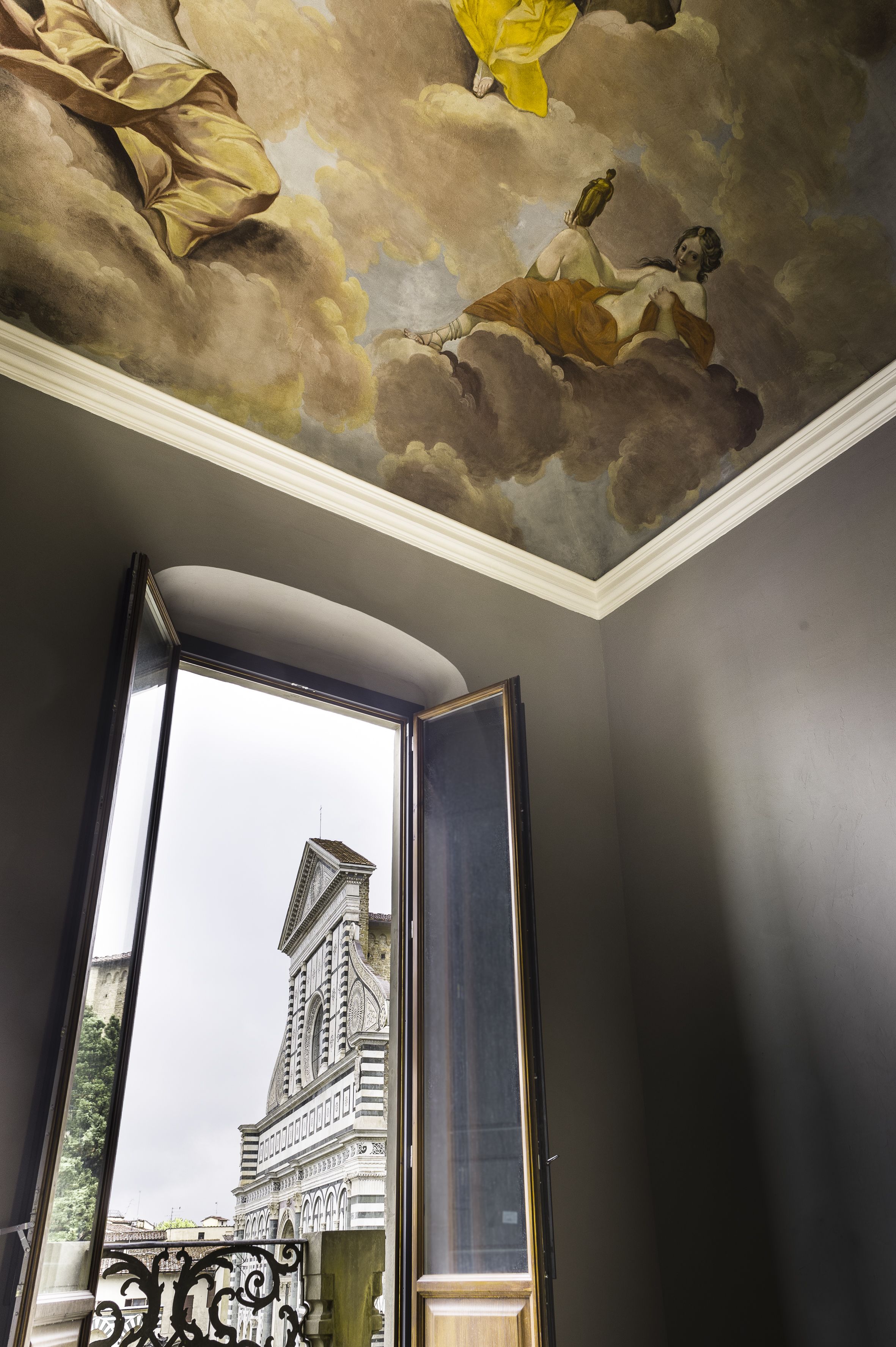 junior suite | premium bedding, minibar, in-room safe, desk