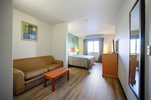 1 bedroom, desk, iron/ironing board, free WiFi