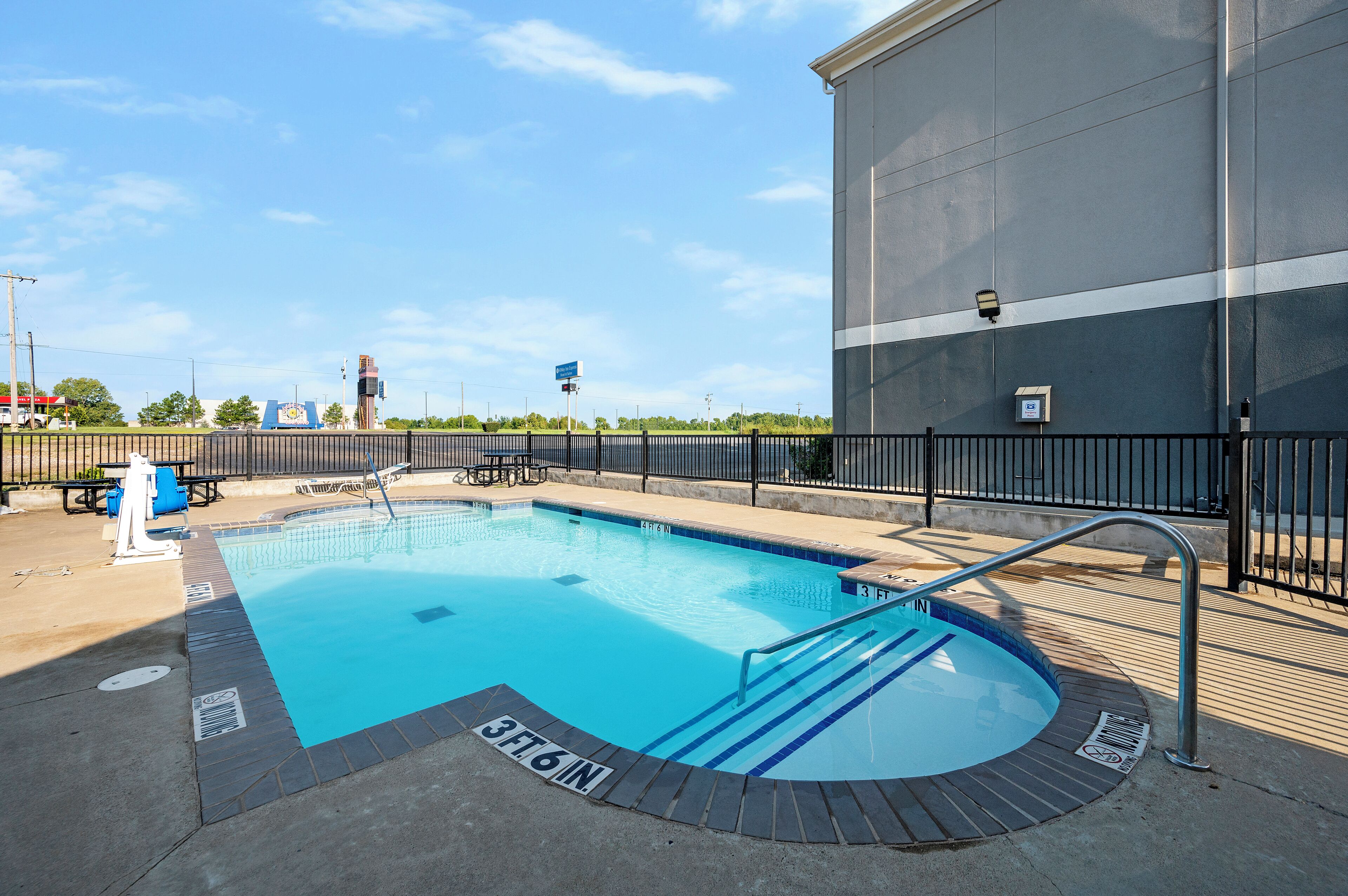 Seasonal outdoor pool