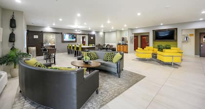 HiWay Inn Express of Broken Bow