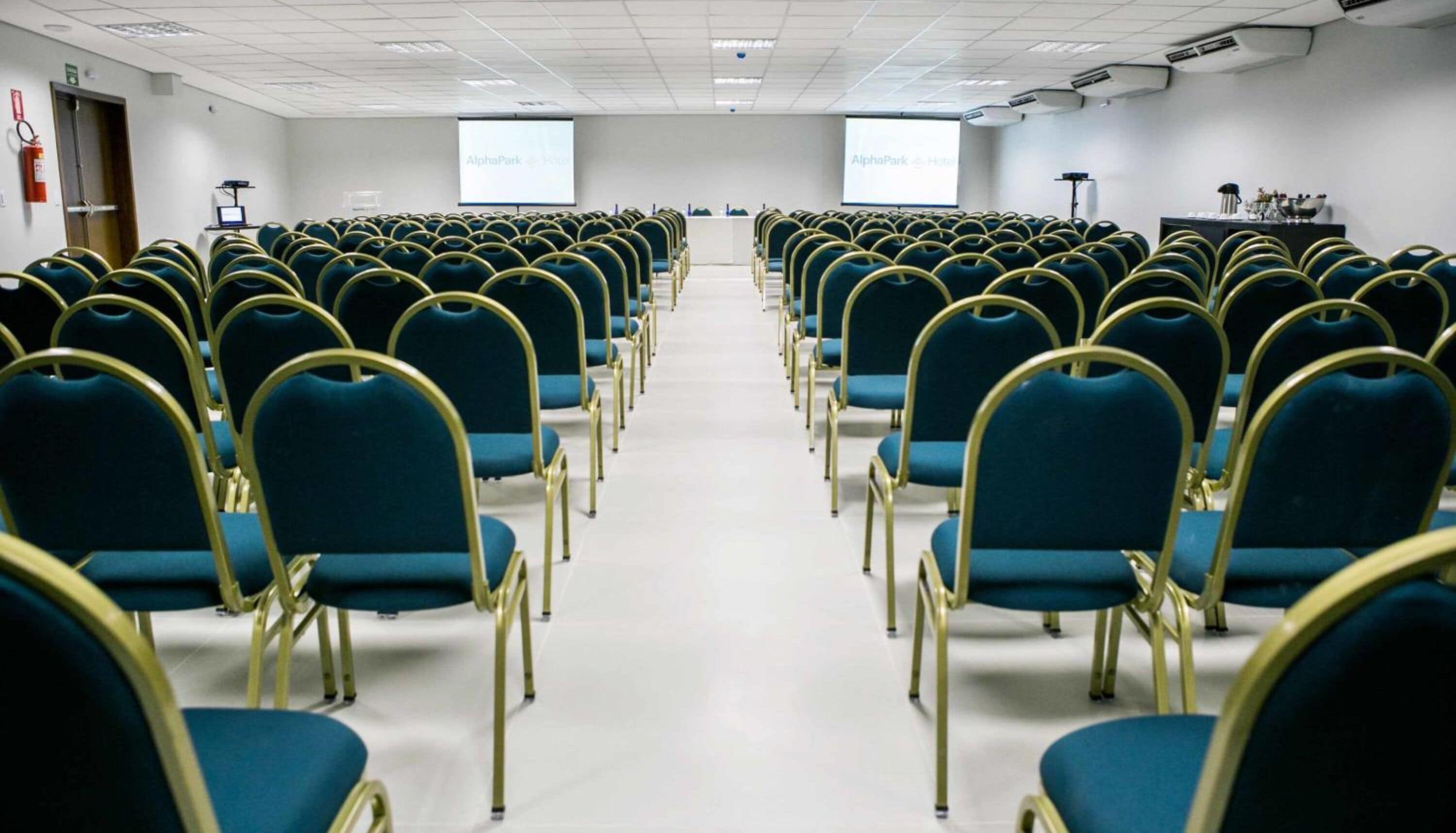 Photo - AlphaPark Hotel