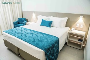 Minibar, safe på rommet, individuelt dekorert og individuelt innredet