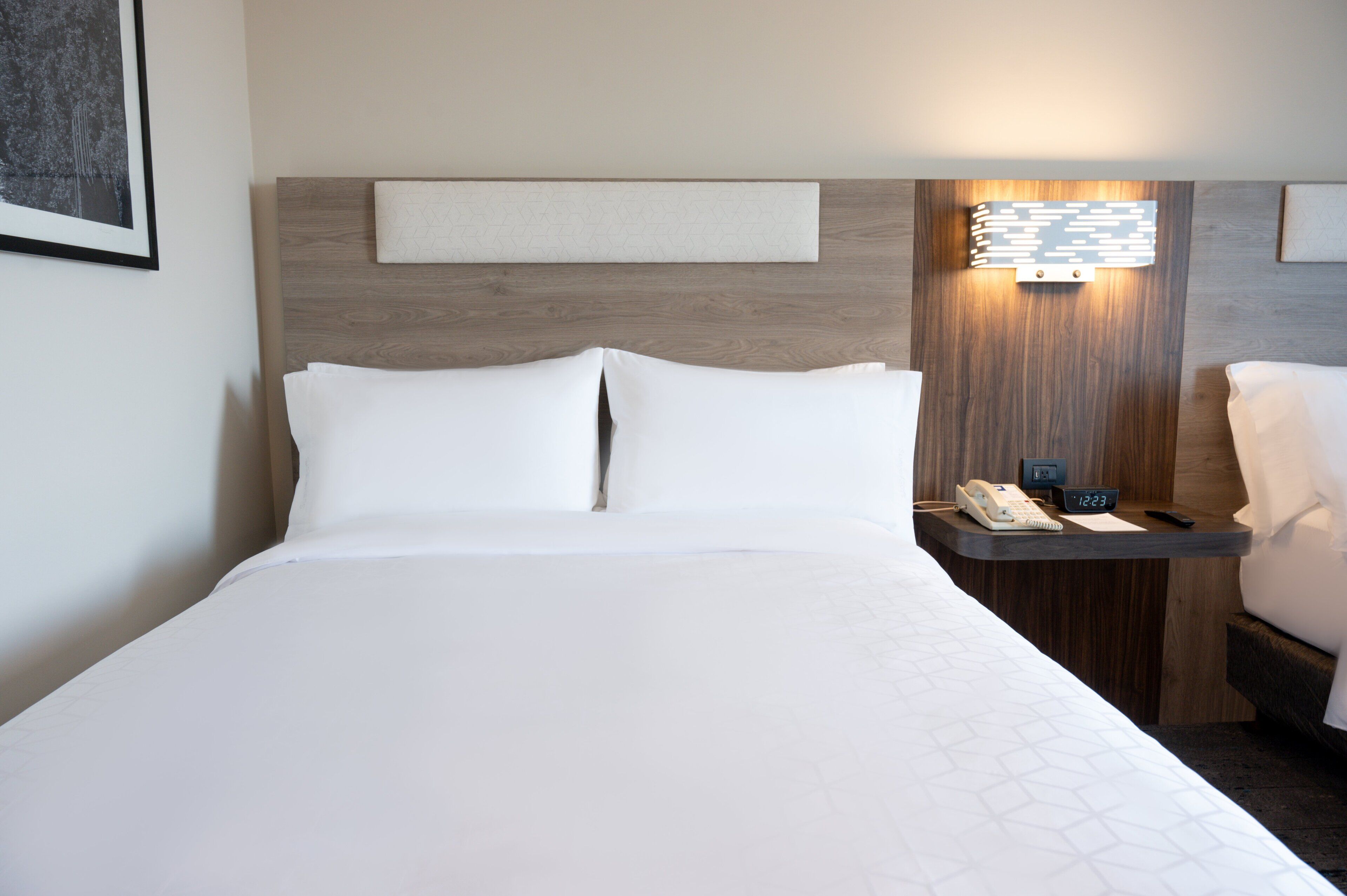 1 bedroom, in-room safe, desk, soundproofing