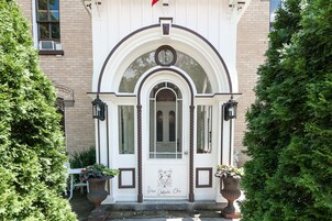 Entrada de la propiedad