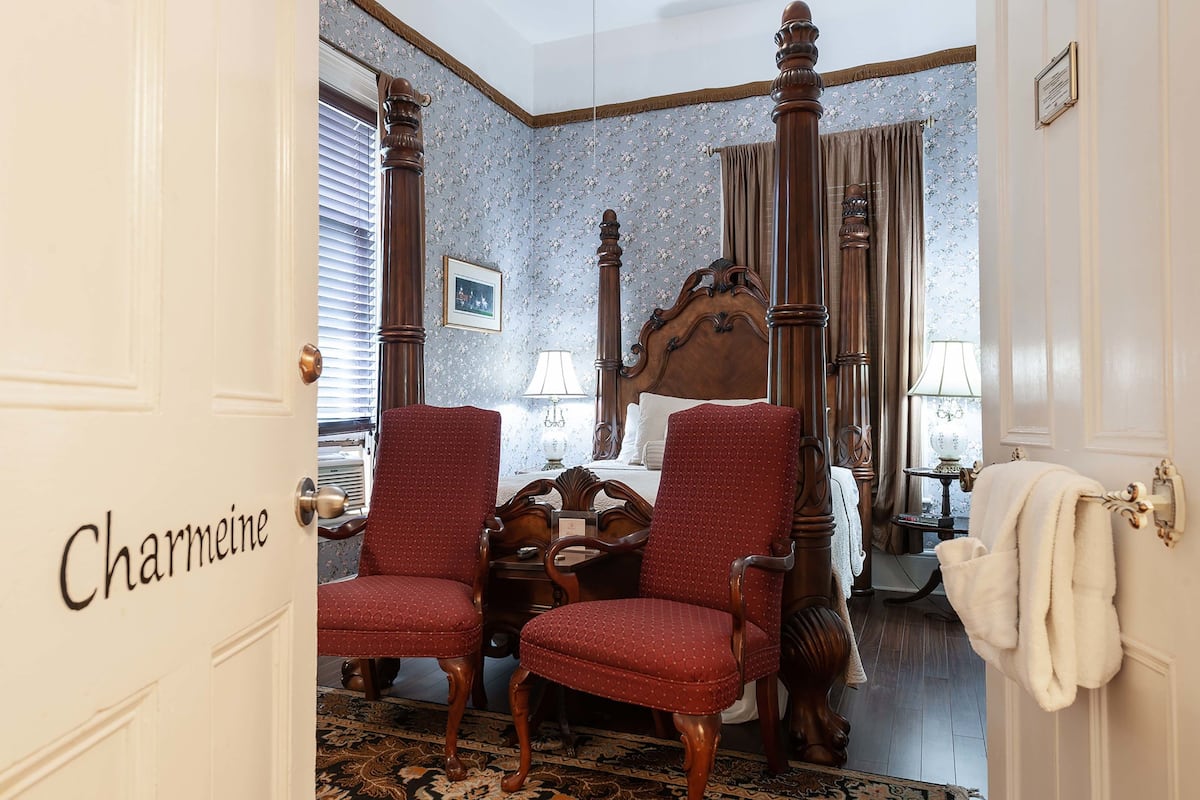 Classic Room, 1 Katil Ratu (Queen) | Peralatan tempat tidur premium, dihias secara berasingan
