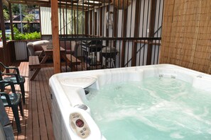 อ่างสปากลางแจ้ง