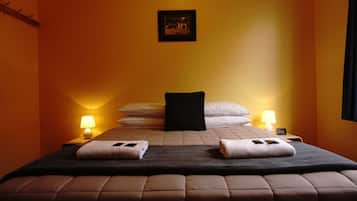 Iron/ironing board, free WiFi, bed sheets