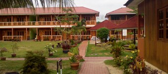 Purnama Beach Resort