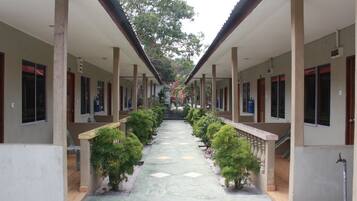 Standard Villa | Courtyard