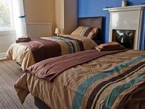 Twin Room, Shared Bathroom