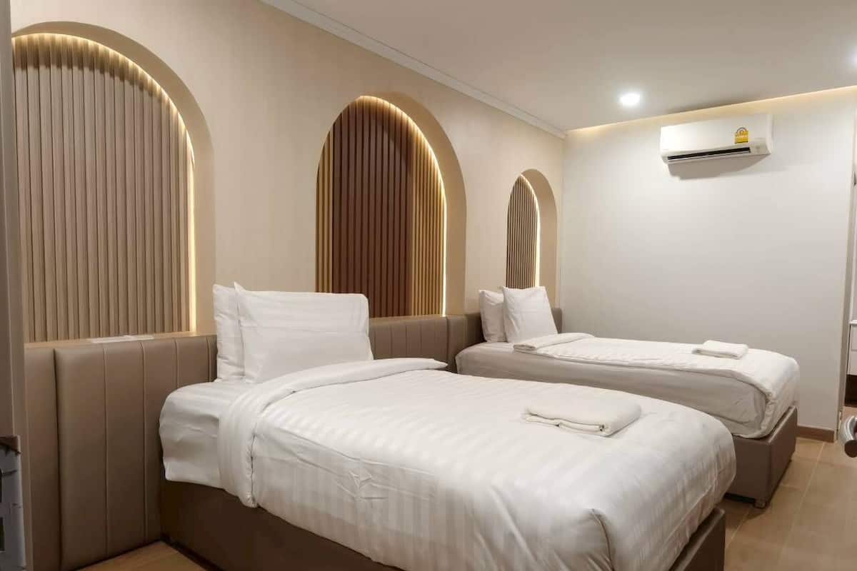 Twin Double Suite | Escrivaninha, Wi-Fi de cortesia, roupa de cama