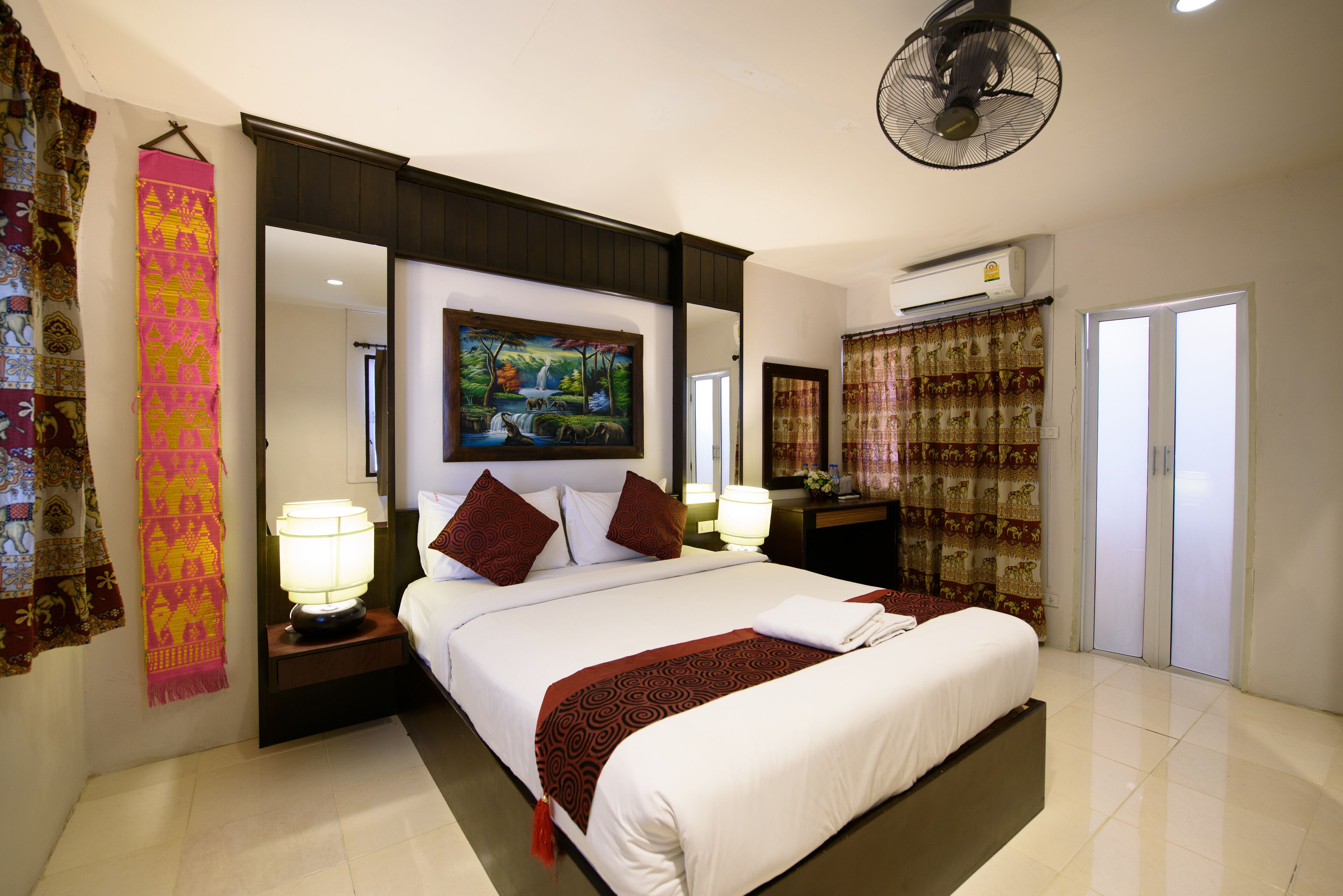 Photo - Chanaplace Lanna