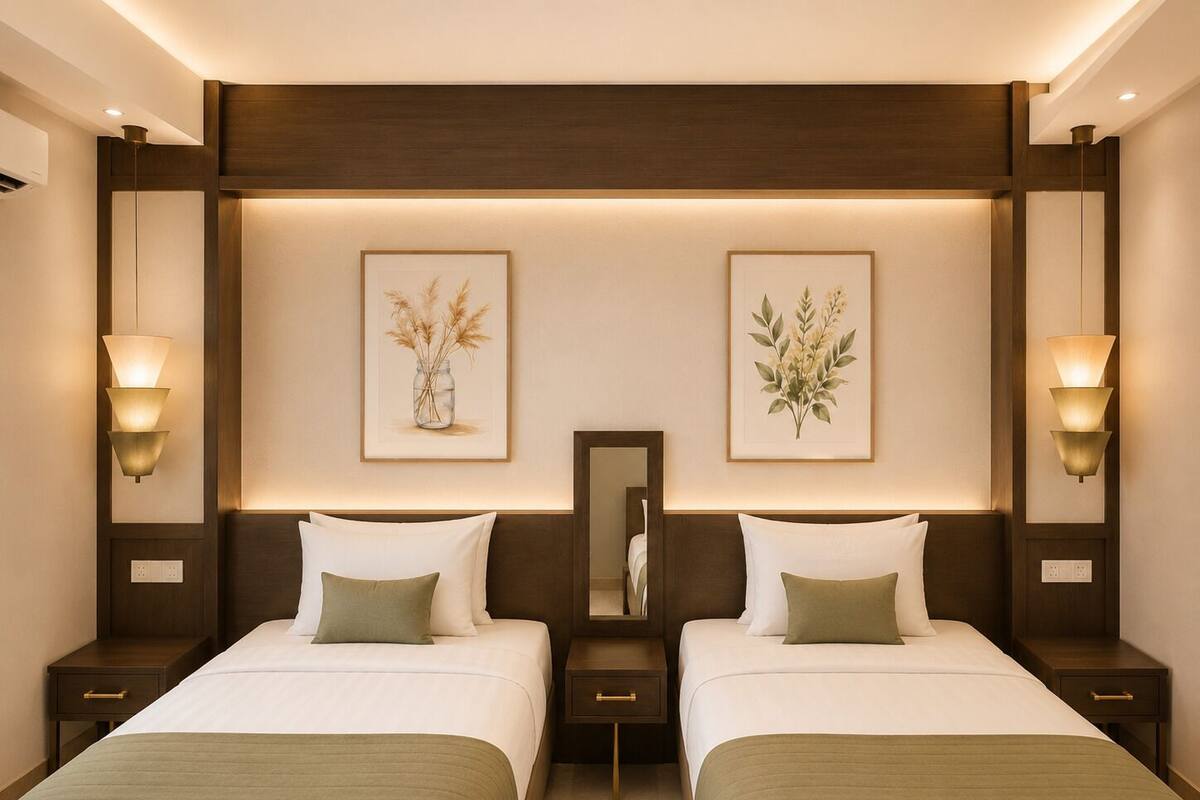 Standard Twin Room | Desk, WiFi (free), bed sheets