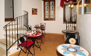 Desayuno buffet incluido todos los días