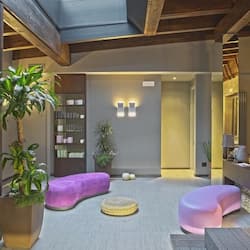 Salas de tratamiento para parejas, sauna y baño de vapor