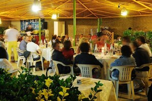 Breakfast, lunch, dinner served; Mediterranean cuisine