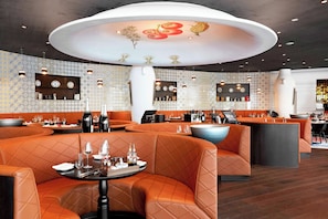 Breakfast, lunch, dinner and brunch served  - Kameha Grand Zurich, Autograph Collection (Opfikon)