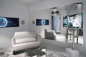 Executive Suite, 1 King Bed, Corner | Premium bedding, minibar, in-room safe, desk - Kameha Grand Zurich, Autograph Collection (Opfikon)