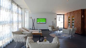 Sauna, Dampfbad, Körperbehandlungen, Gesichtsbehandlungen