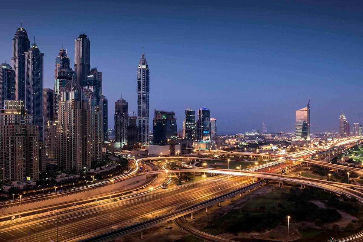 Premium bedding, pillowtop beds, minibar, in-room safe