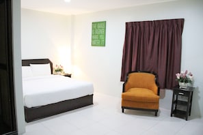 Free cots/infant beds, rollaway beds, free WiFi