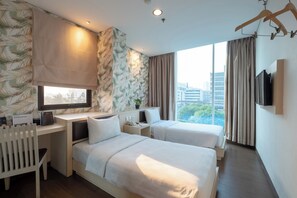 Deluxe Twin | In-room safe, free WiFi, bed sheets - Hotel 88 Grogol by WH (Jakarta)