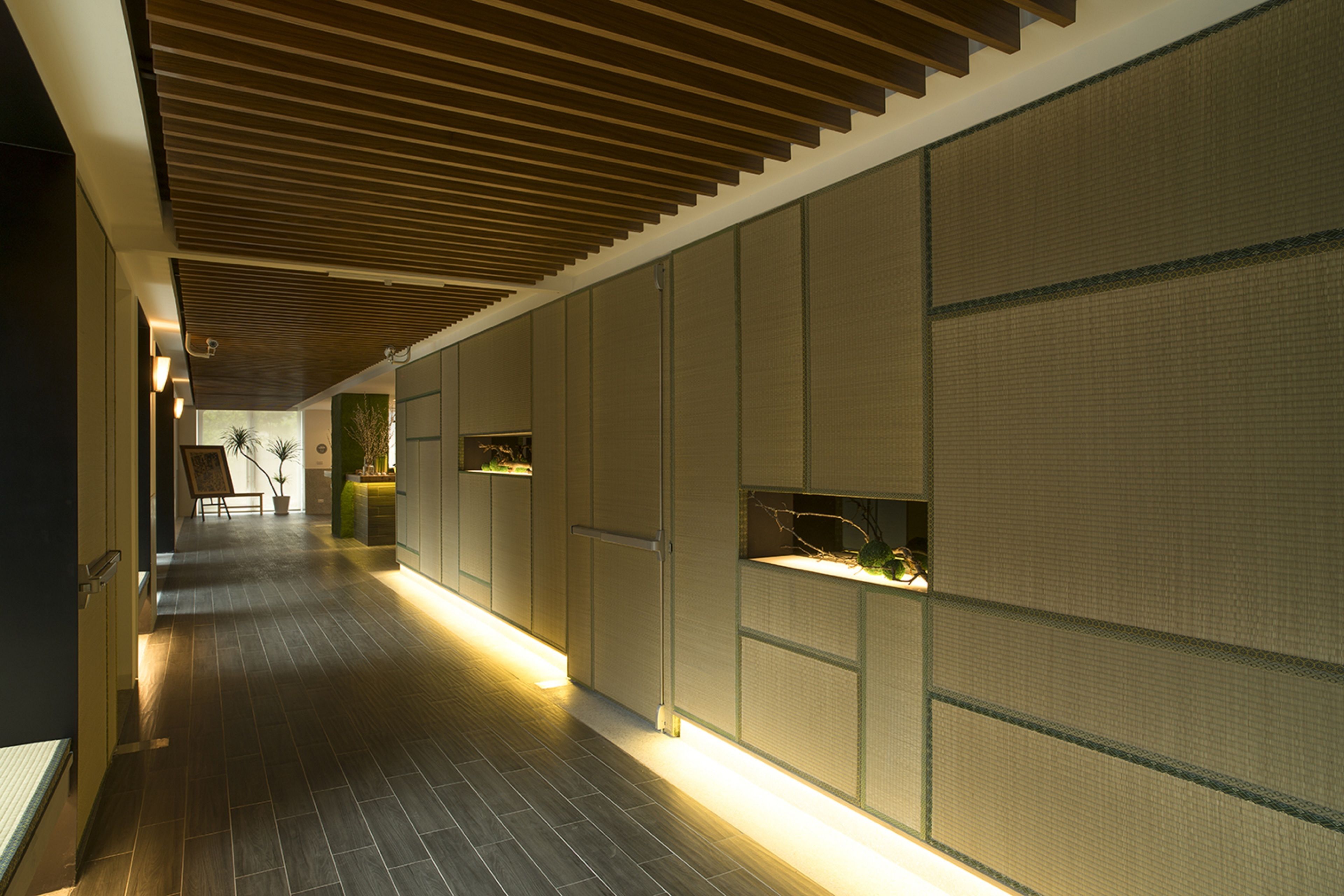 japanese room (tatami) | hallway