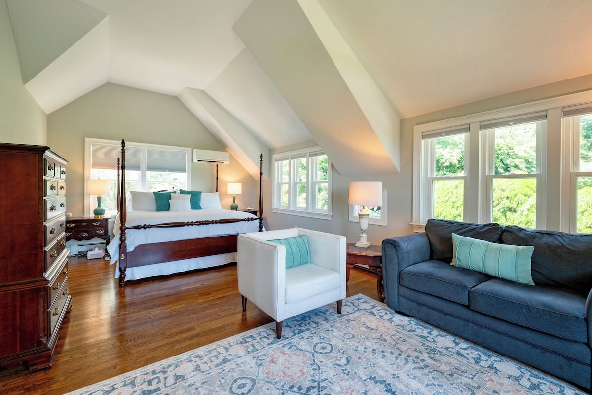 Suite Supérieure, 1 trÚs grand lit, vue océan | Literie de qualité supérieure, décoration personnalisée