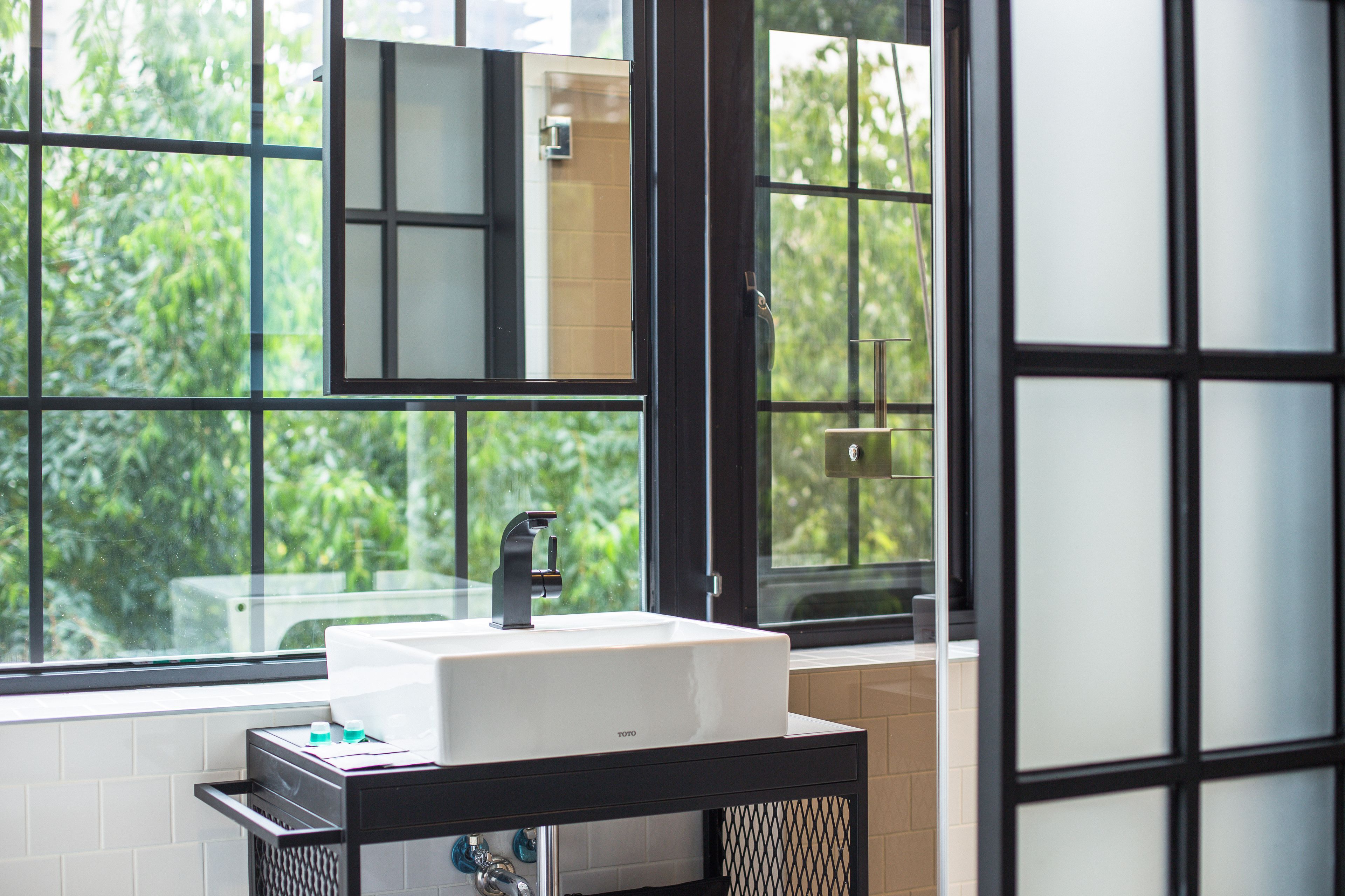 medium cinema park view room  | bathroom sink