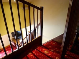 Family Suite, Ensuite