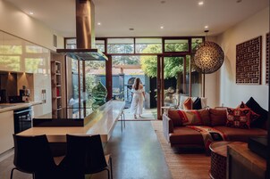 Zen Villa | Minibar, individually decorated, individually furnished, blackout drapes