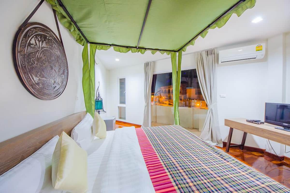 standard room | view from room