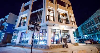 Nakorn de Sukhothai hip hotel