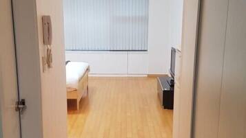 Double Room (1Queen 150*200cm) | Blackout drapes, free WiFi