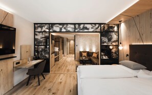 Juniorsuite Alpine Dream -  VALARA Alpine Art Hotel (Tux)