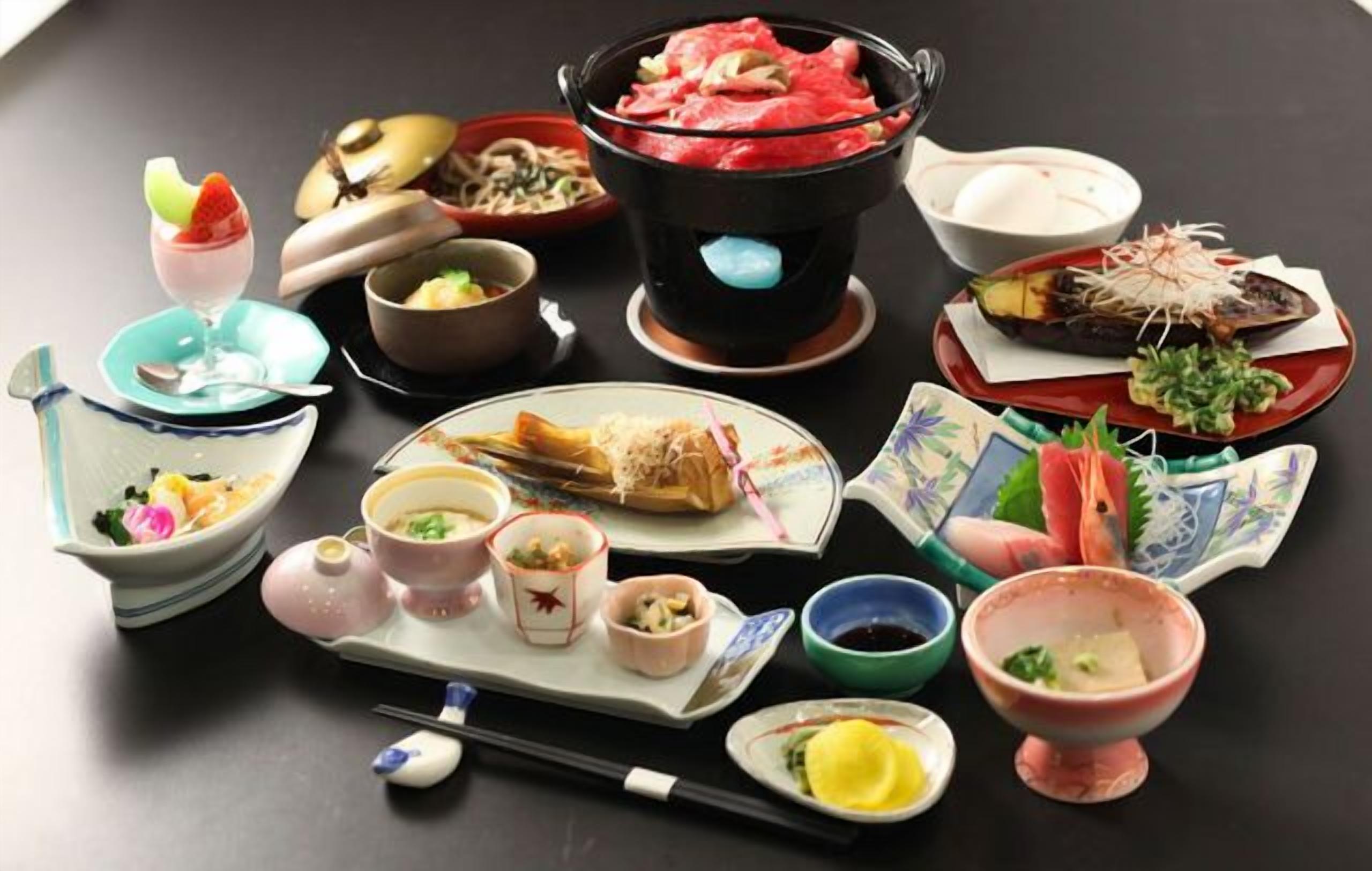 餐飲