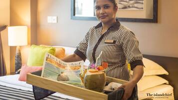 Business Room (Deluxe ) | Room service – dining