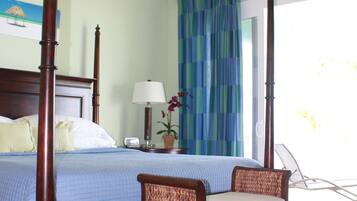Deluxe Room | 2 bedrooms, iron/ironing board, free WiFi