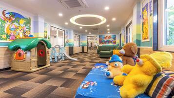 Area giochi per bambini (al coperto)