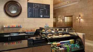 Frühstück, Mittagessen und Abendessen