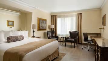 Frette Italian sheets, premium bedding, in-room safe, desk