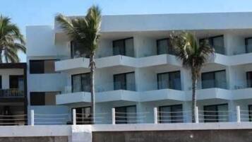 Façade de lâhĂ©bergement