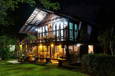 Rice Barn and Rooms
