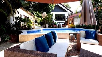 Outdoor pool, sun loungers